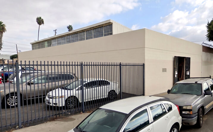 Pictures of Industrial property located at 5912 Mettler St, Los Angeles, CA 90003 for sales - image #1