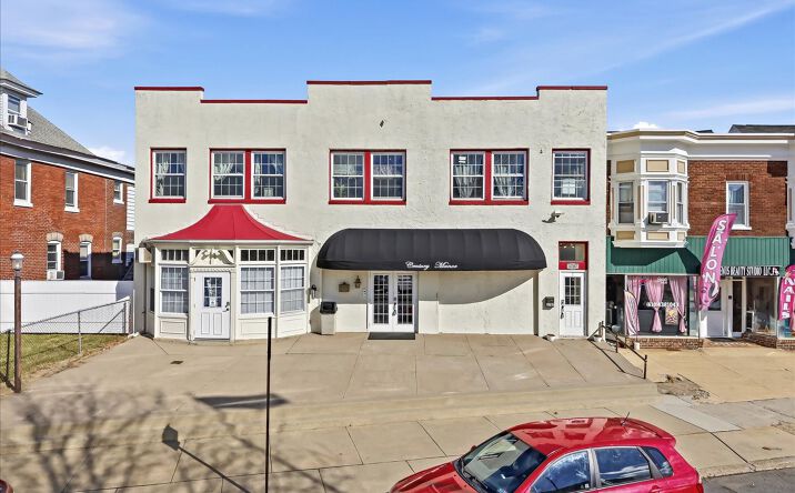 Pictures of Mixed Use, Multifamily, Office, Retail property located at 1707 Washington Blvd, Easton, PA 18042 for sales - image #1