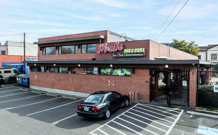 Pictures of Office, Retail property located at 320 W Harrison St, Kent, WA 98032 for sales - image #1