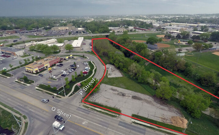 Pictures of Land property located at 13638 Q St, Omaha, NE 68137 for sales - image #1