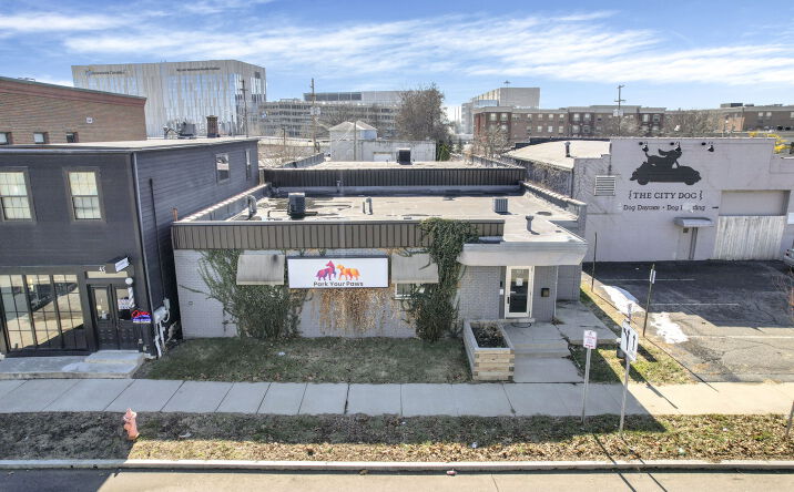 Pictures of Industrial, Office, Retail property located at 401 E Mound St, Columbus, OH 43215 for sales - image #1