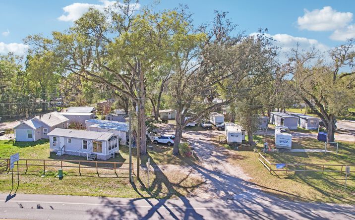 Pictures of Mobile Home Park, Multifamily property located at 38435 Corey St, Zephyrhills, FL 33542 for sales - image #1