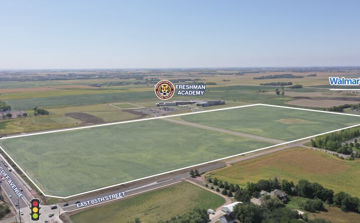 Pictures of Land property located at 85th Street and Cliff, Sioux Falls, SD 57108 for sales - image #1