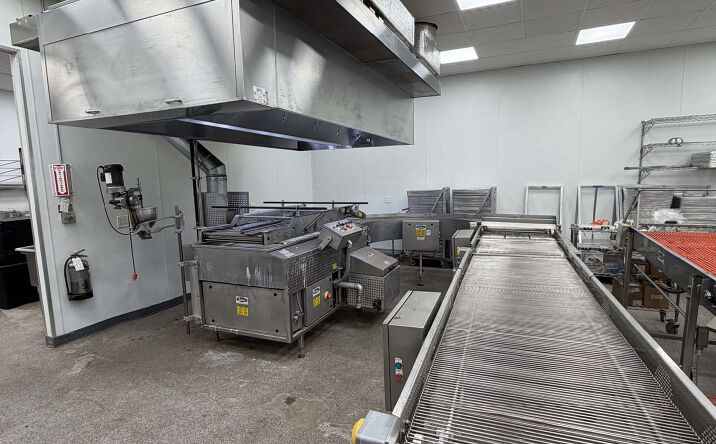 Pictures of Retail, Industrial property located at 91 Browning St, Stratford, CT 06615 for sales - image #1
