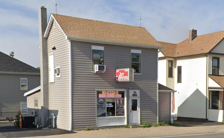 Pictures of Retail property located at 14366 Manchester Rd, Ballwin, MO 63011 for sales - image #1