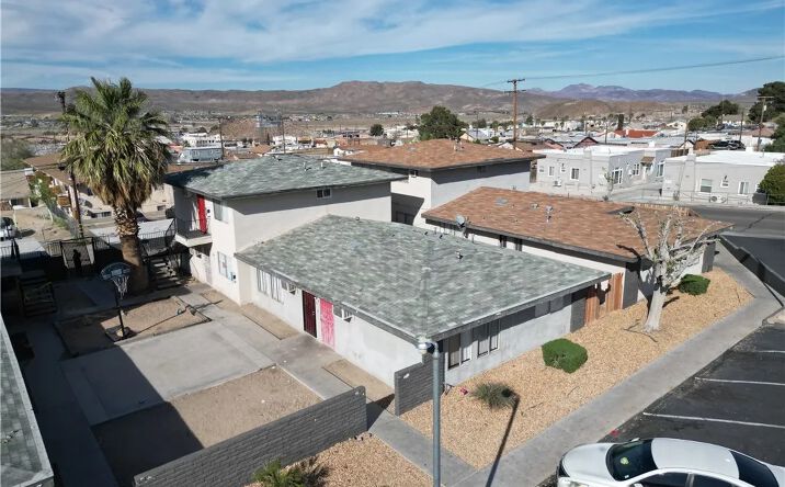 Pictures of Multifamily property located at 109 W Buena Vista, Barstow, CA 92311 for sales - image #1