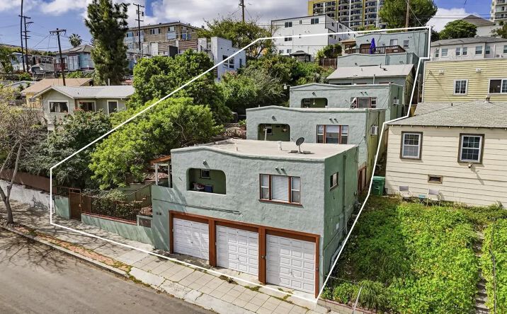 Pictures of Multifamily property located at 3938-42 Florida St, San Diego, CA 92104 for sales - image #1