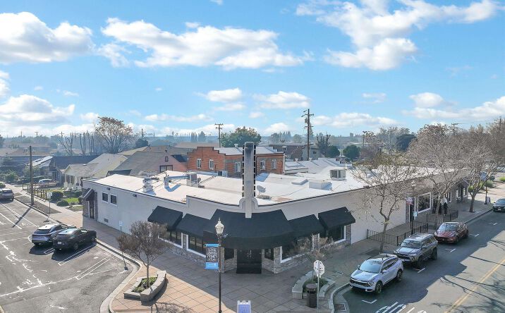 Pictures of Retail, Business for Sale property located at 561 1st St, Brentwood, CA 94513 for sales - image #1
