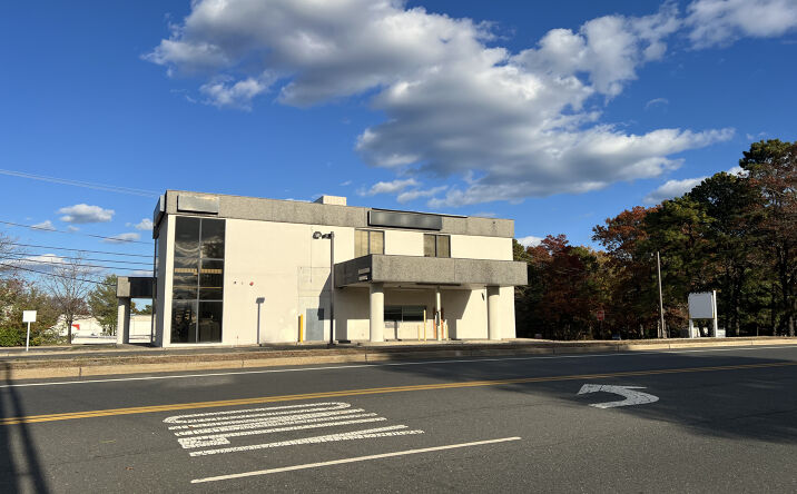 Pictures of Office, Retail property located at 120 Jack Martin Blvd, Brick Township, NJ 08724 for sales - image #1