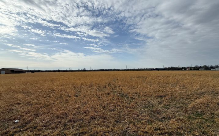 Pictures of Land property located at Smith Ferry, Muskogee, OK 74403 for sales - image #1