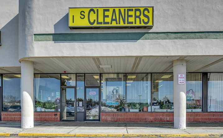 Pictures of Business for Sale, Retail property located at 222 N Main Street 222, Ramapo, NY 10977 for sales - image #1