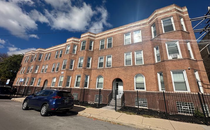 Pictures of Multifamily property located at 4957 S Calumet Avenue, Chicago, IL 60615 for sales - image #1