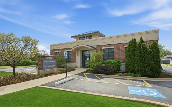 Pictures of Office property located at 828 N Cass Avenue 1B, Westmont, IL 60559 for sales - image #1