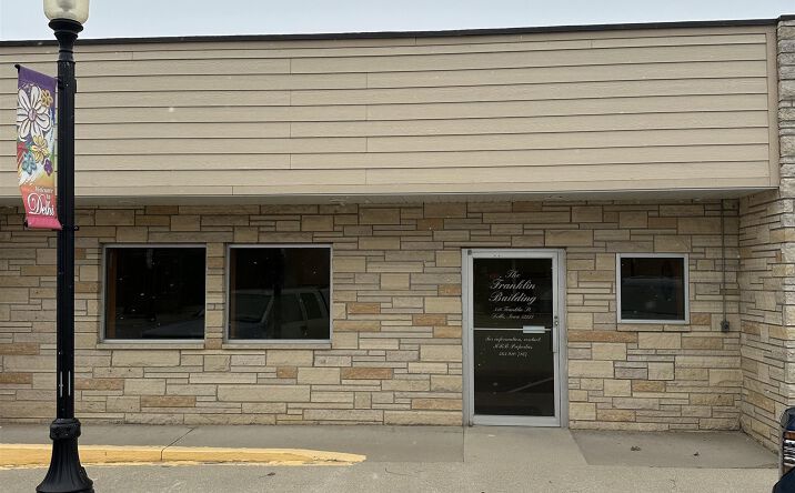 Pictures of Land property located at 316 Franklin Street, Delhi, IA 52223 for sales - image #1