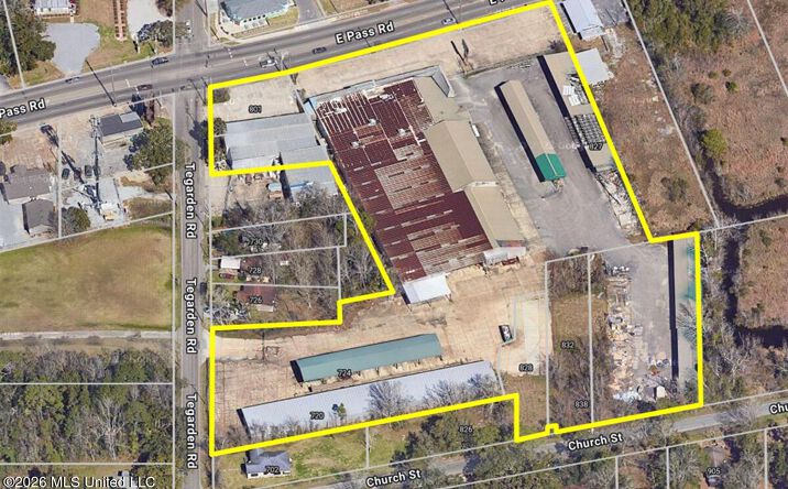 Pictures of Industrial property located at 813 E Pass Road, Gulfport, MS 39507 for sales - image #1