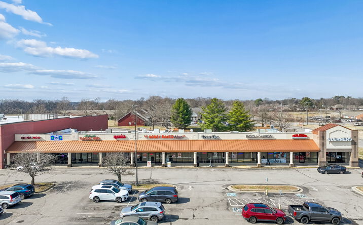 Pictures of Retail property located at 2327 Memorial Blvd, Murfreesboro, TN 37129 for sales - image #1