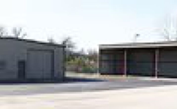 Pictures of Industrial property located at 756 E. Jones St., Lewisville, TX 75057 for sales - image #1