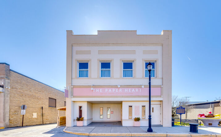 Pictures of Mixed Use, Multifamily, Retail property located at 807 Ligonier St, Latrobe, PA 15650 for sales - image #1