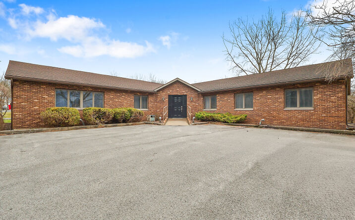 Pictures of Office property located at 1120 Corporate Dr, Auburn, NY 13021 for sales - image #1