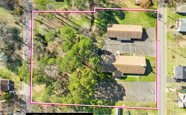 Pictures of Mixed Use, Office property located at 334 N Oakland Ave, Statesville, NC 28677 for sales - image #1