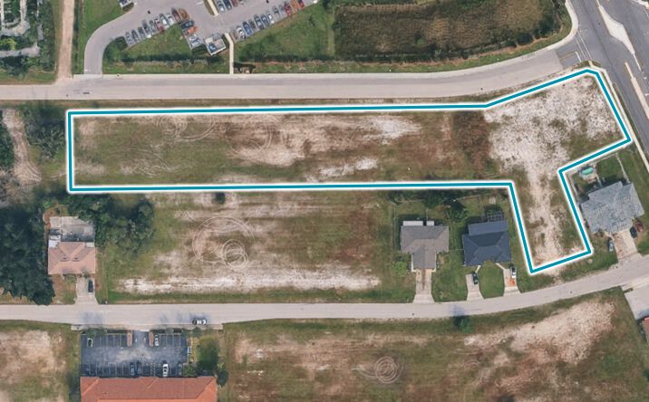 Pictures of Land property located at 618 SW 2nd Terrace, Cape Coral, FL 33991 for sales - image #1