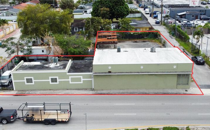 Pictures of Retail, Special Purpose, Industrial property located at 2618 NW 103rd St, Miami, FL 33147 for sales - image #1