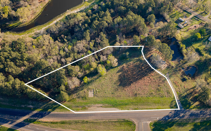 Pictures of Land property located at TBD N SH 135 Kilgore TX, Kilgore, TX 75662 for sales - image #1