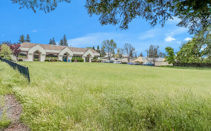 Pictures of Land property located at 2621 Nut Tree Rd, Vacaville, CA 95687 for sales - image #1