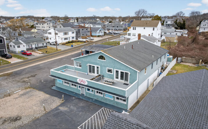 Pictures of Hospitality, Mixed Use, Multifamily property located at 1 Angell Rd, Narragansett, RI 02882 for sales - image #1