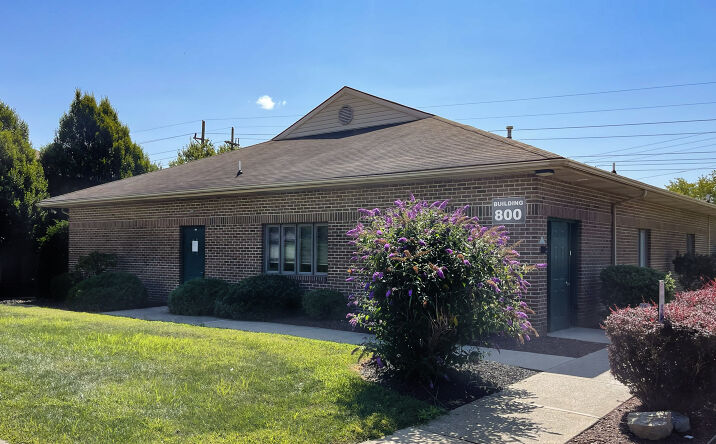 Pictures of Office property located at 800 Coventry Dr, Phillipsburg, NJ 08865 for sales - image #1