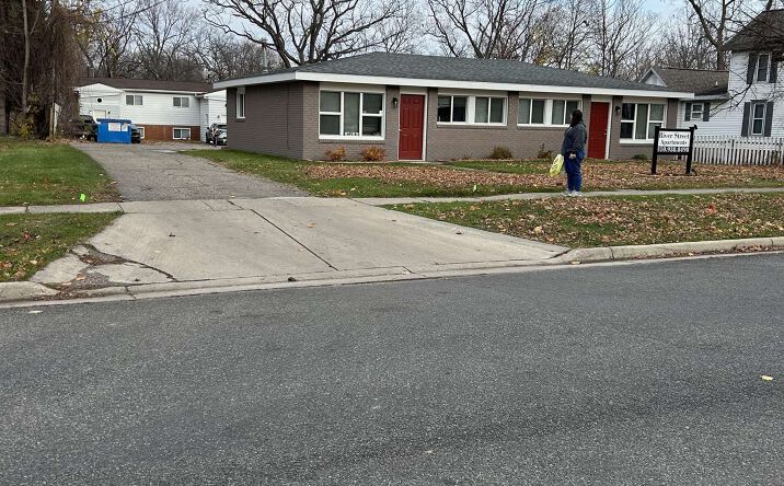 Pictures of Multifamily property located at 612 River St, Owosso, MI 48867 for sales - image #1