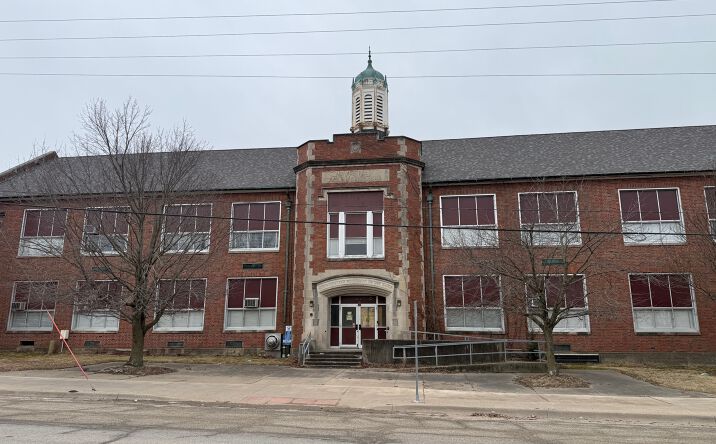 Pictures of Mixed Use, Office property located at 903 Oak St, Burlington, IA 52601 for sales - image #1