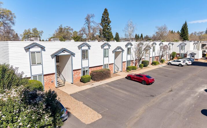 Pictures of Multifamily property located at 931 W East Ave, Chico, CA 95926 for sales - image #1