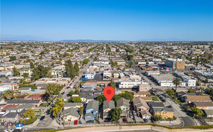 Pictures of Multifamily property located at 8410 S Grand, Los Angeles, CA 90003 for sales - image #1