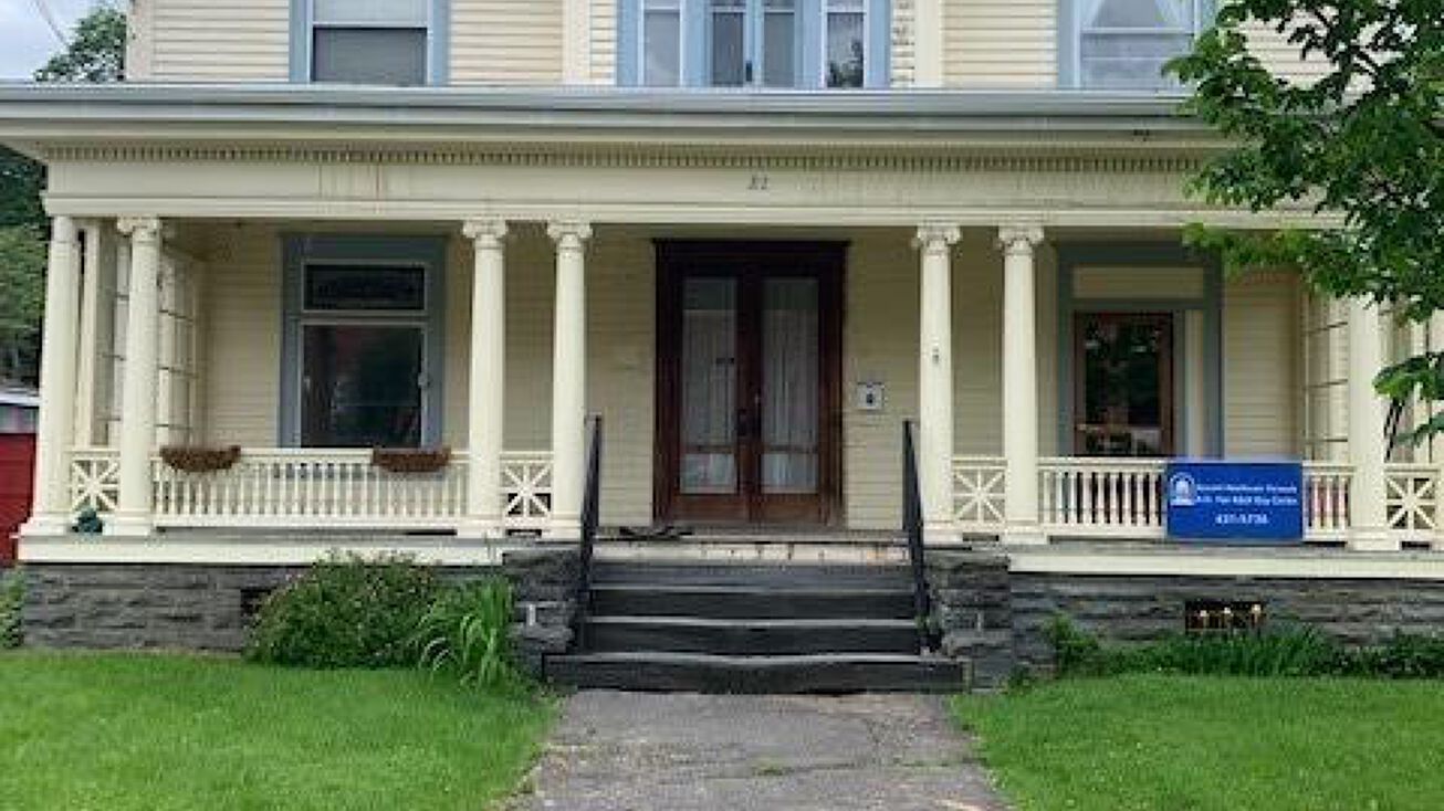 21 Ford Ave, Oneonta, NY 13820