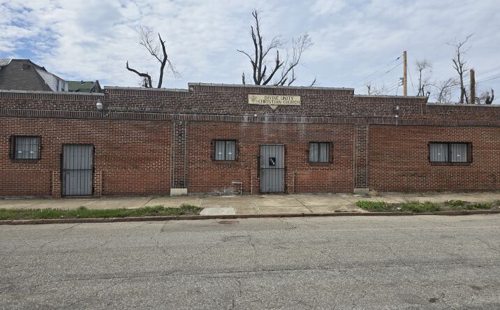 Pictures of Office, Special Purpose property located at 811 Academy Ave, St. Louis, MO 63108 for sales - image #1