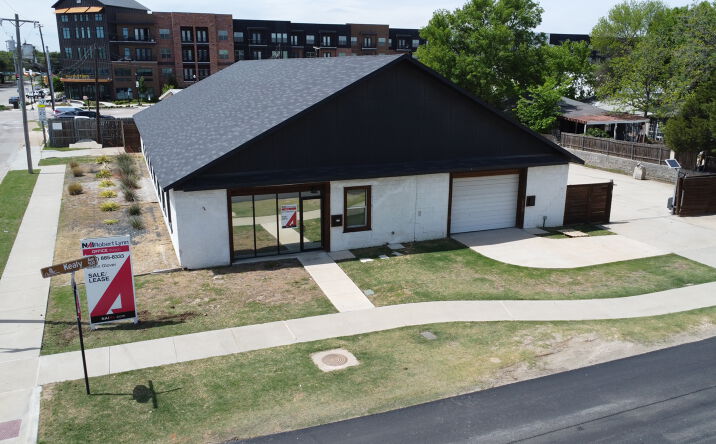 Pictures of Office property located at 537 S. Kealy Ave., Lewisville, TX 75057 for sales - image #1