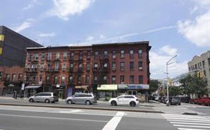 Pictures of Mixed Use property located at 922 4th Ave, Brooklyn, NY 11232 for sales - image #1