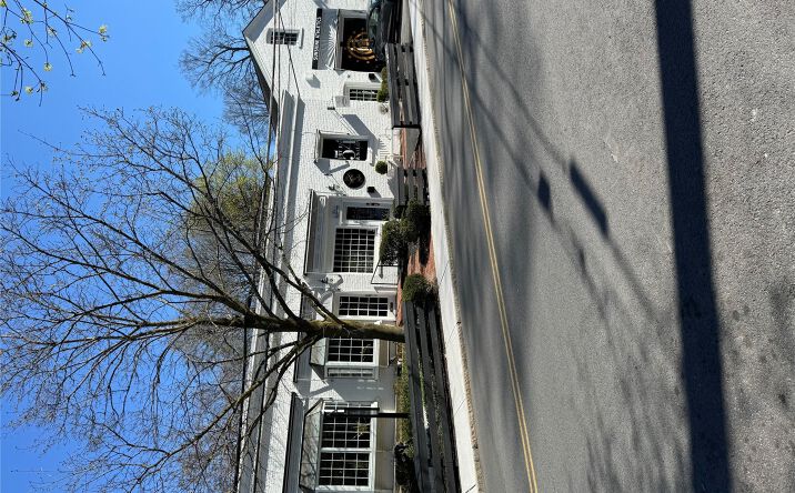 Pictures of Retail property located at 52 Babbitt Road, Bedford, NY 10507 for sales - image #1