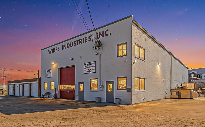 Pictures of Industrial property located at 4021 MAIN Street, McHenry, IL 60050 for sales - image #1