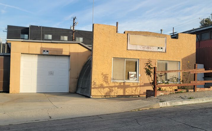 Pictures of Industrial property located at 114 Lomita Street, El Segundo, CA 90245 for sales - image #1