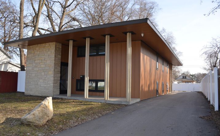 Pictures of Office property located at 1720 Jackson St, La Crosse, WI 54601 for sales - image #1