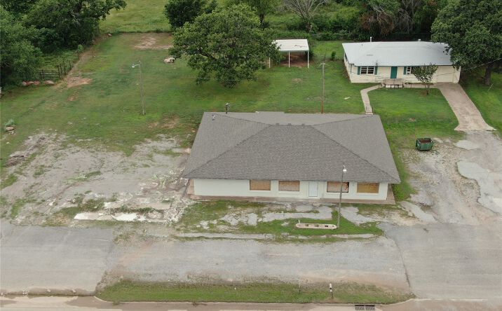 Pictures of Industrial, Office, Special Purpose, Retail property located at 26045 State Highway 76 Highway, Ratliff City, OK 73481 for sales - image #1