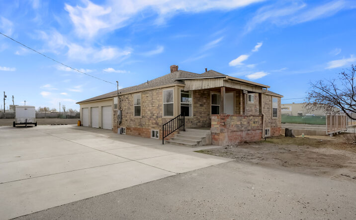 Pictures of Industrial property located at 5240-5300 E 77th Ave, Commerce City, CO 80022 for sales - image #1