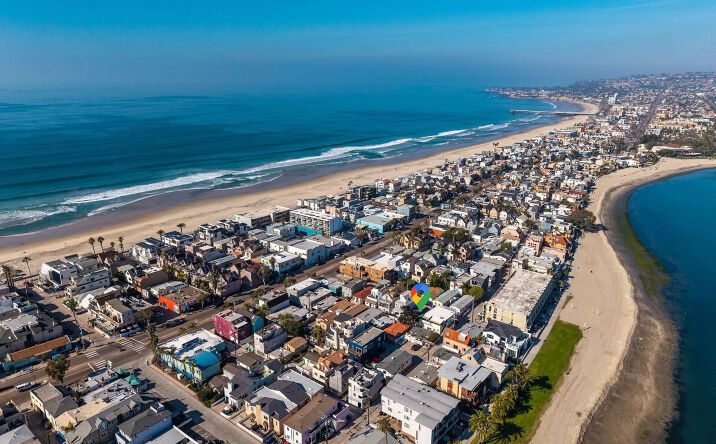 Pictures of Multifamily property located at 830-832 Pismo Ct, San Diego, CA 92109 for sales - image #1