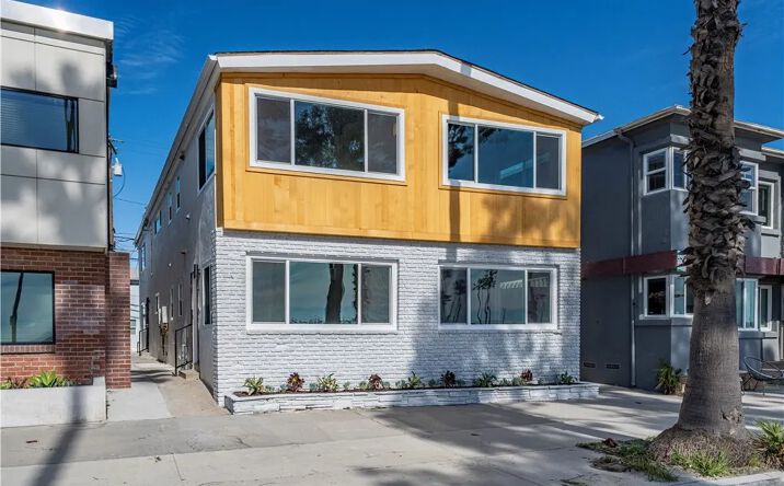 Pictures of Multifamily property located at 5339 E Ocean, Long Beach, CA 90803 for sales - image #1