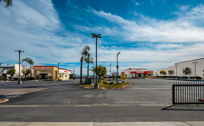 Pictures of Mixed Use, Multifamily, Retail property located at 1201 W Holt Blvd, Ontario, CA 91762 for sales - image #1