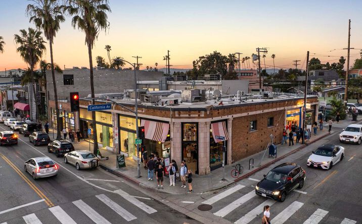 Pictures of Retail property located at 1349-1357 Abbot Kinney Boulevard, Los Angeles, CA 90291 for sales - image #1