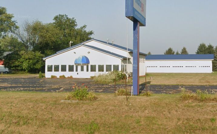 Pictures of Industrial, Retail property located at 15096 US-131, Schoolcraft, MI 49087 for sales - image #1