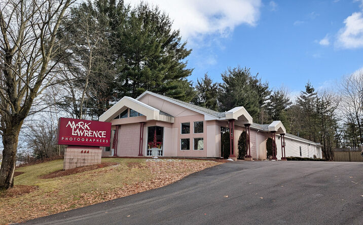 Pictures of Industrial, Mixed Use, Office, Retail property located at 444 Amherst St, Nashua, NH 03063 for sales - image #1